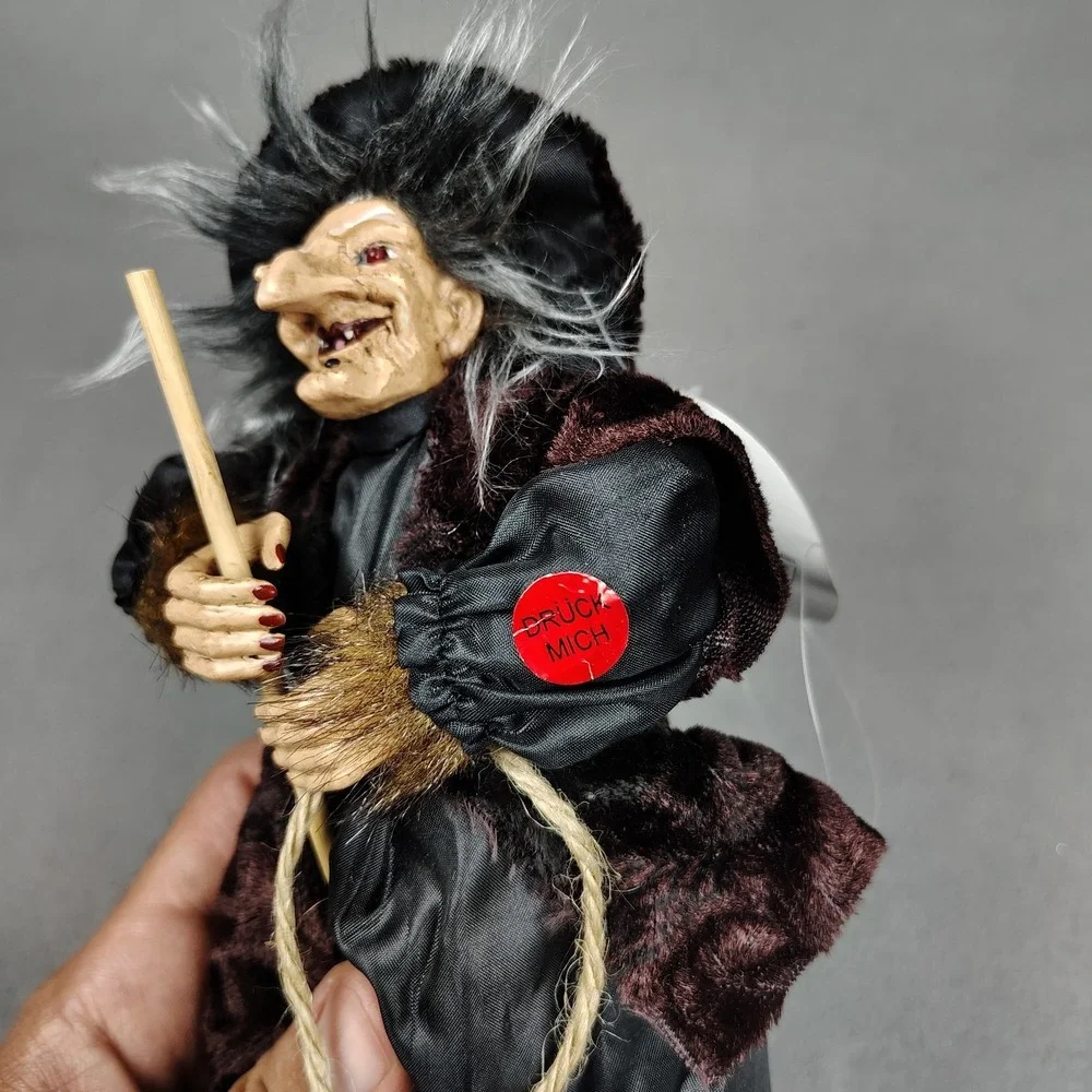 Vintage Halloween Witch Decoration Light Up Eyes + Laugh CREEPY German NOS Works